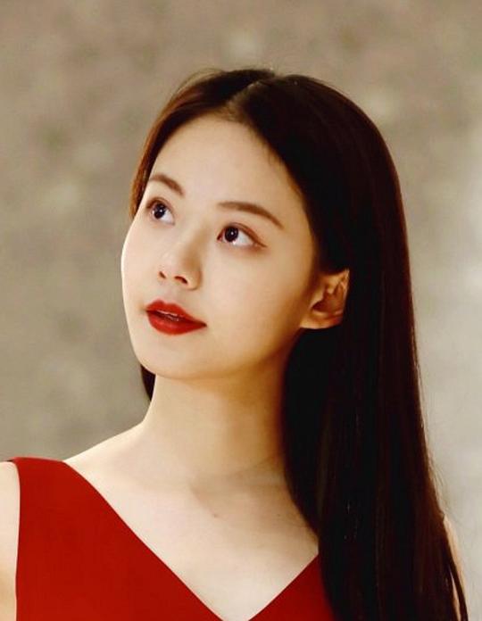 杨洁一 Jieyi Yang