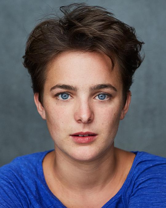 菲莉皮娜·维莱芝 Philippine Velge