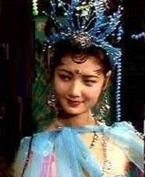 刘倩 Qian Liu