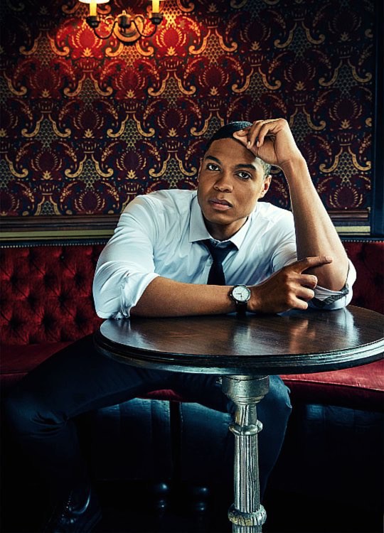 雷·费舍尔 Ray Fisher