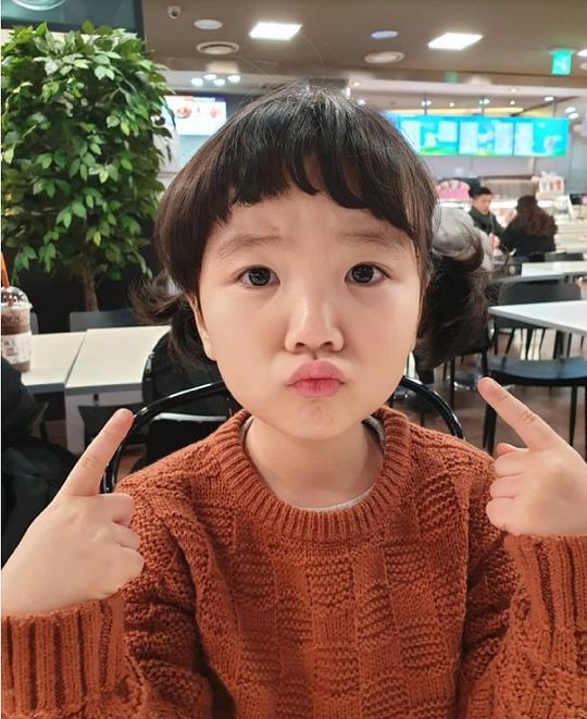 郑书妍 Jung Seo-yeon