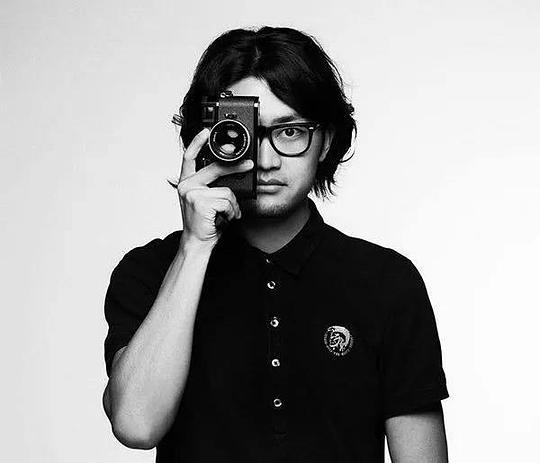 黎晓亮 Xiaoliang Li
