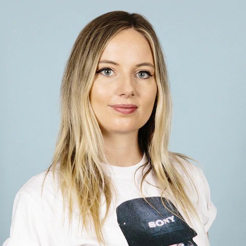 M·J·德莱尼 M.J. Delaney