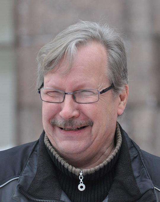 Erkki Saarela Erkki Saarela