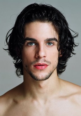 阿雷胡·苏拉斯 Alejo Sauras