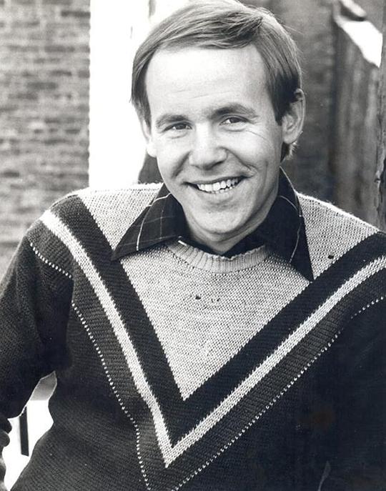 詹姆斯·斯特利 James Staley