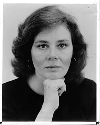 Elizabeth Huddle Elizabeth Huddle