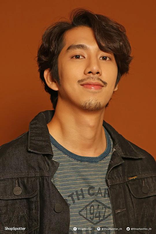 纳特·奇查理 Nat Kitcharit