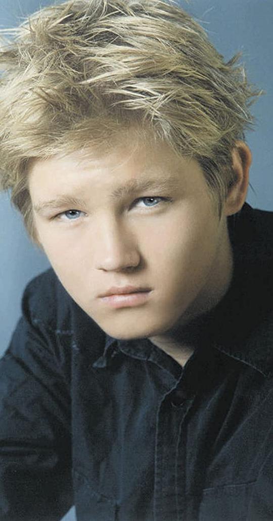 埃文·埃林森 Evan Ellingson