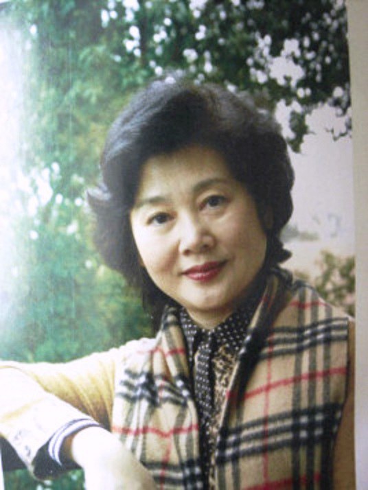 马瑶瑶 Yaoyao Ma