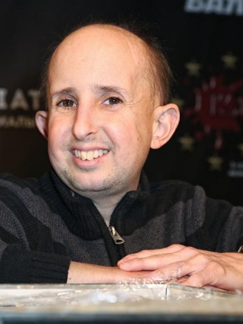 本·伍尔夫 Ben Woolf