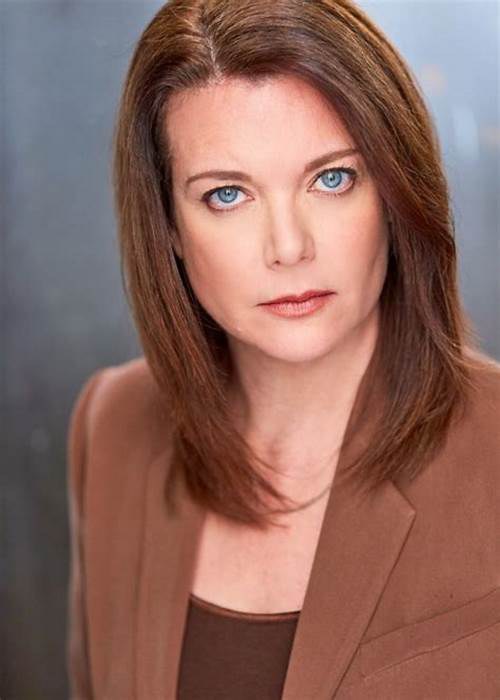 凯蒂·巴贝里 Katie Barberi