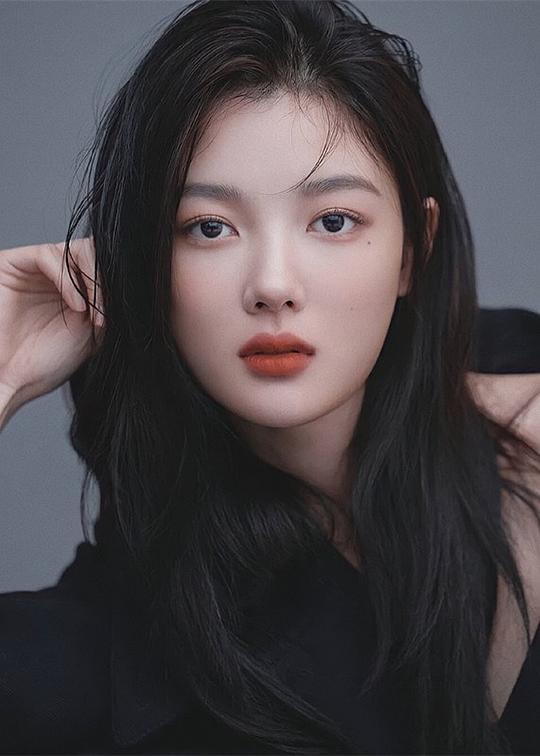 金裕贞 Yoo-Jeong Kim