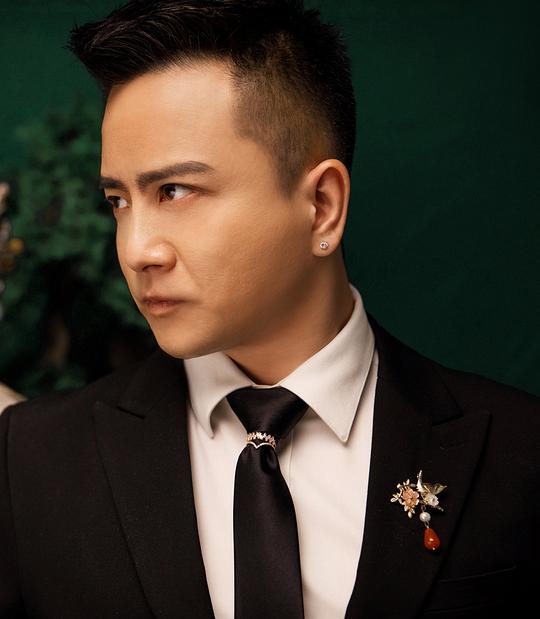 杨波 Bo Yang