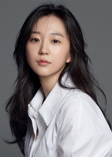 杨正妍 Jeong-yeon Yang