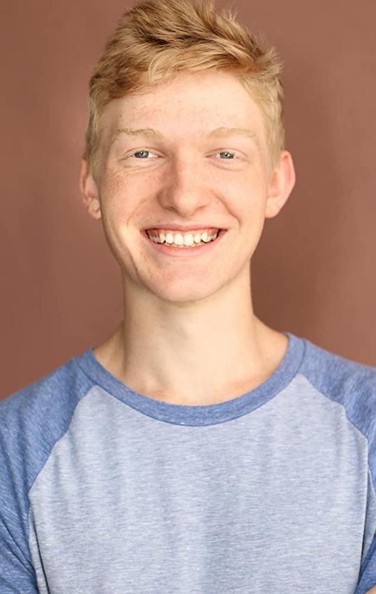 伊恩·塔克 Iain Tucker