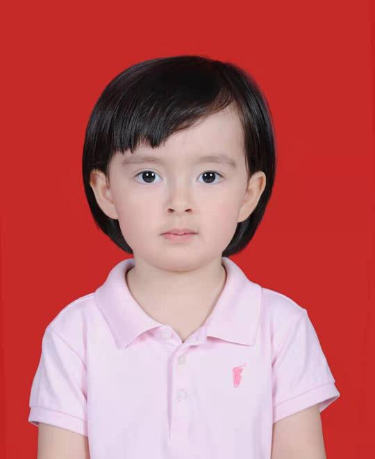 胡雅云 Yayun Hu