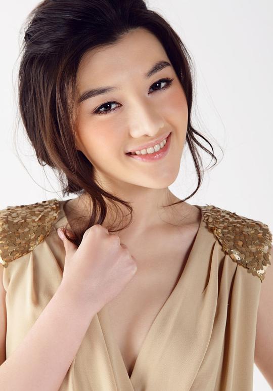 冯丹滢 Danying Feng