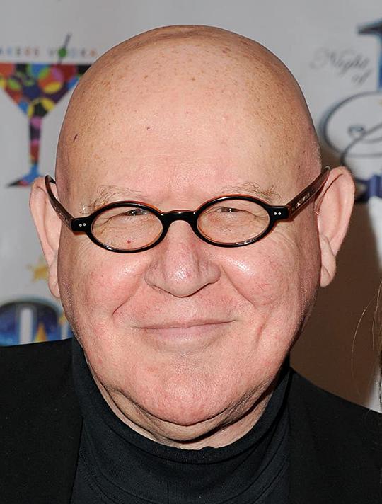 丹尼尔·本扎利 Daniel Benzali