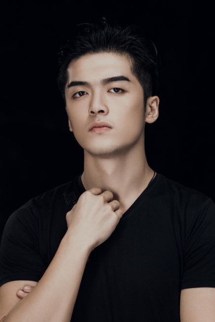 王培根 Peigen Wang