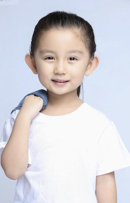 孟函羲 Hanxi Meng
