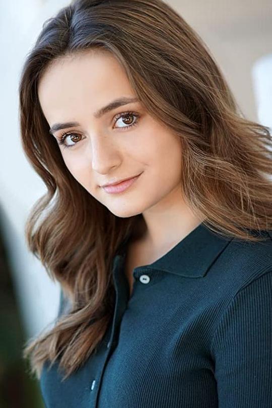 凯莉·安妮·斯威尼 Kelly Anne Sweeney