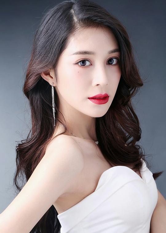 唐洋洋 Yangyang Tang
