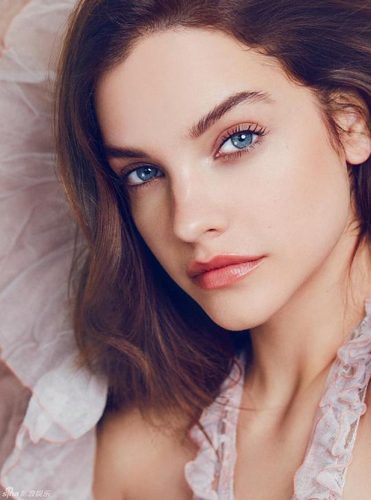 芭芭拉·帕尔文 Barbara Palvin