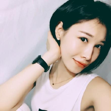 任舒悦 Shuyue Ren