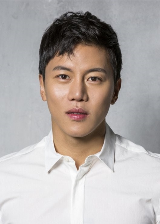 音文硕 Moon-seok Eum