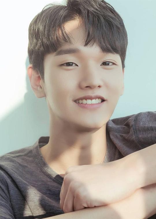 申宰辉 Jae-whi Shin