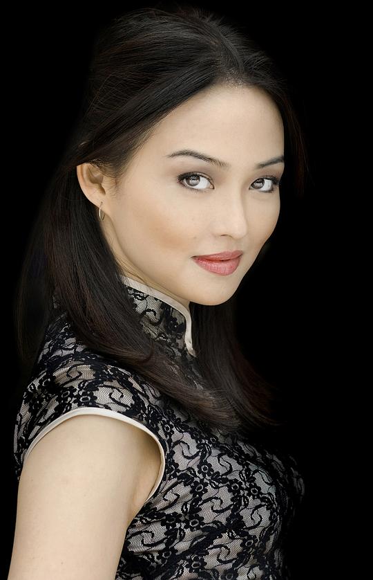 伊丽莎白.谭 Elizabeth Tan