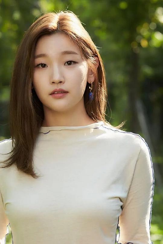 朴素丹 So-dam Park