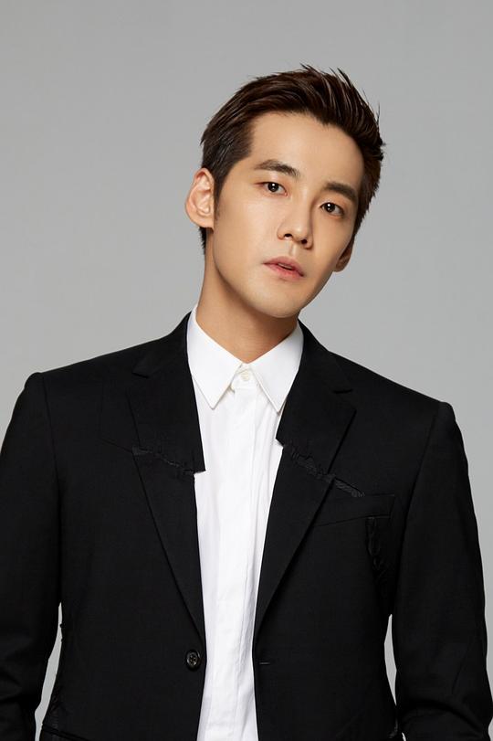 刘显达 Xianda Liu