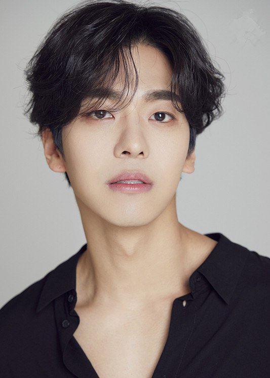 文智厚 Ji-hoo Moon