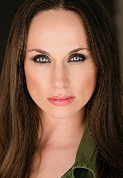 阿里安·韦林·阿什 Arian Waring Ash