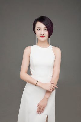 亮月儿 Yueer Liang