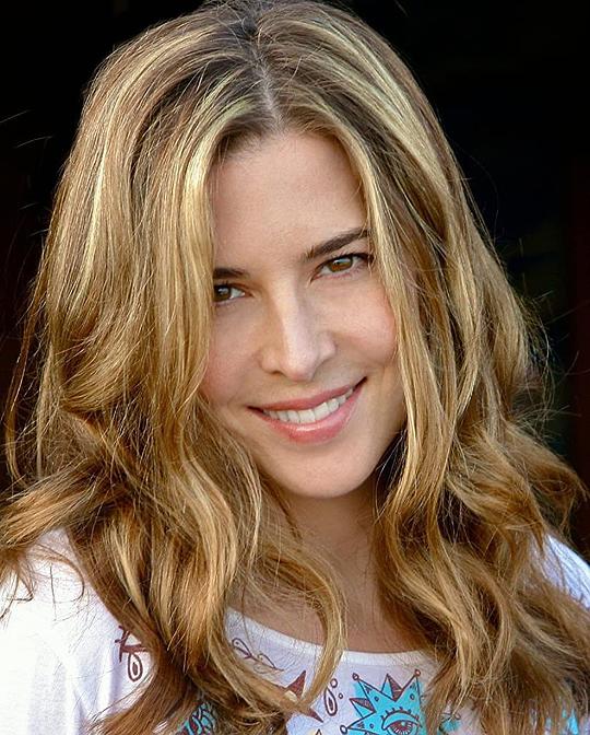 阿什利·库萨托 Ashley Cusato