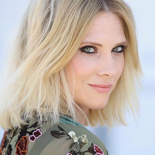 露西·沃尔什 Lucy Walsh