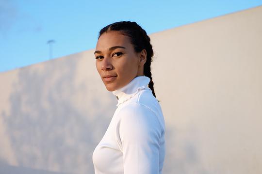 玛丽·穆鲁姆 Marie Mouroum