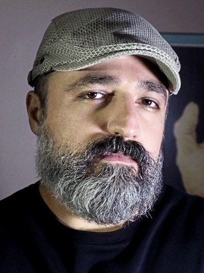 埃桑·米尔霍塞尼 Ehsan Mirhosseini
