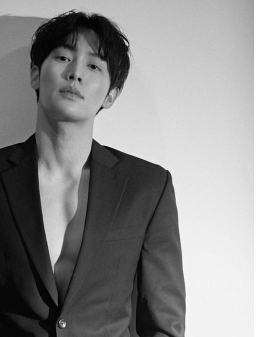 权华焕 Hwa-woon Kwon