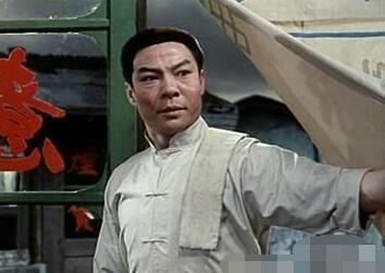 谷春章 Chunzhang Gu