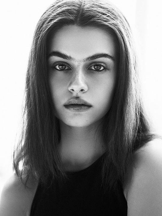 阿历萨·马雷卡 Alexa Mareka