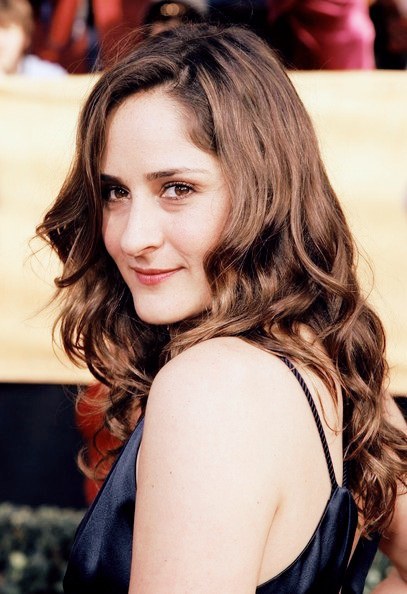 蒂娜·霍尔姆斯 Tina Holmes