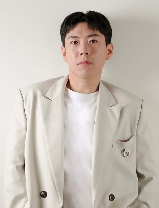 梁世灿 Se-chan Yang