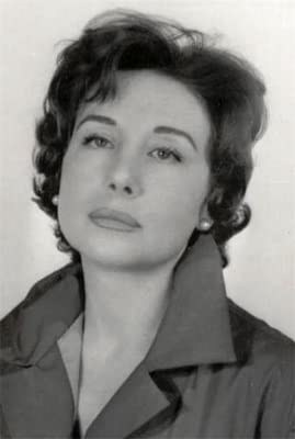 玛丽·卡里略 Mary Carrillo