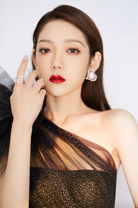 希林娜依·高 Curley G