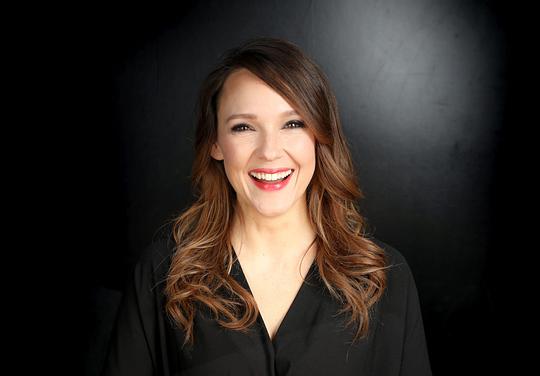 卡罗琳·科贝库斯 Carolin Kebekus