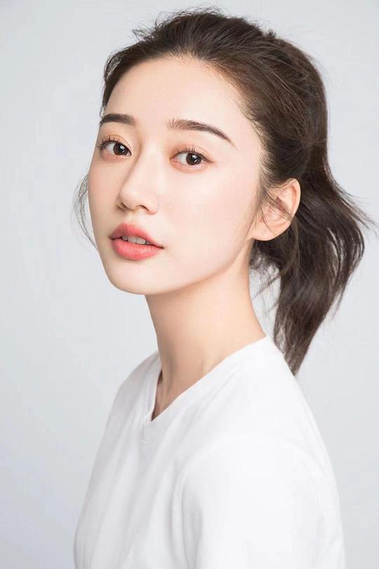 祁忆 Yi Qi